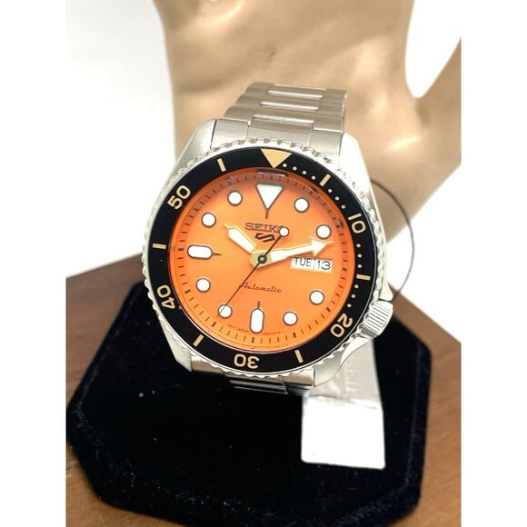 Seiko 5 Men's Watch SRPD59 Automatic Orange Dial Day Date Silver Stainless Steel - Picture 1 of 15